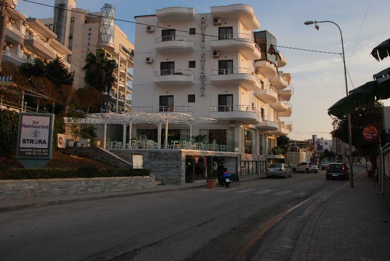 סרנדה Hotel Strora מראה חיצוני תמונה